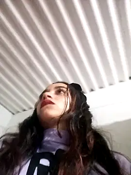 Snapshot of Skarlteth_taylor chatting on November 9, 8:29 am Skarlteth taylor online show from November 9, 8:29 am