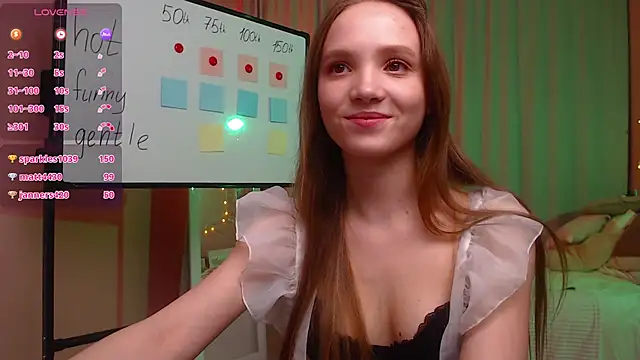 Adria Arjona online show from April 23, 12:29 pm