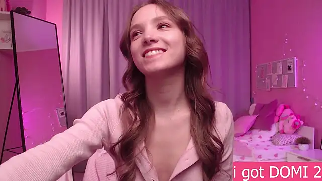 Adria Arjona online show from May 19, 7:48 am
