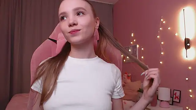 Adria Arjona online show from January 14, 7:45 am