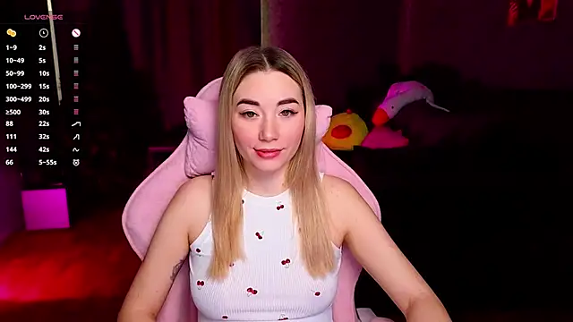 Rosie Mac online show from February 25, 2:56 am