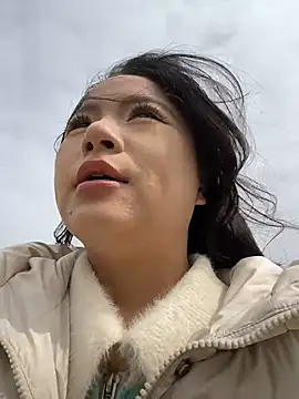 Sinicoco online show from March 6, 4:40 am