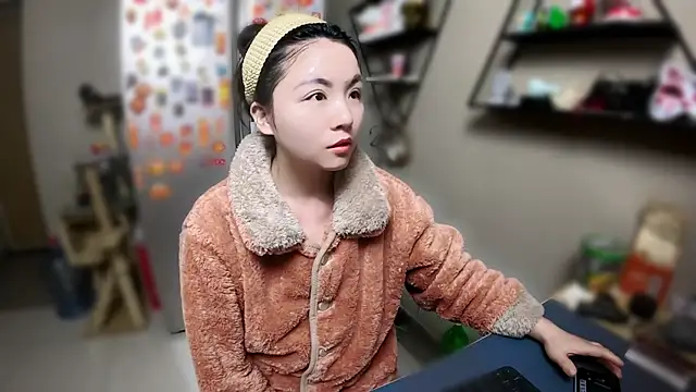 Sinicoco online show from November 30, 5:47 pm