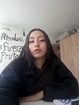 naughtygoddesss  online show from November 28, 4:29 pm