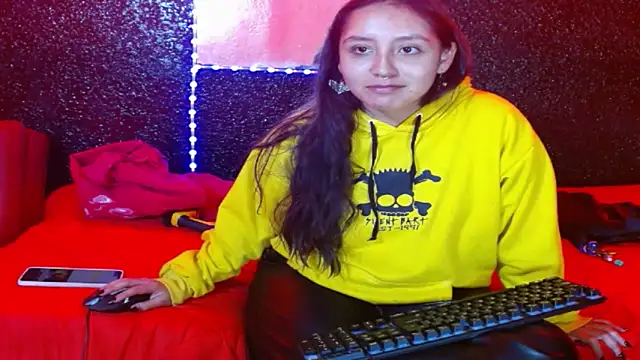 naughtygoddesss  online show from January 8, 3:34 am