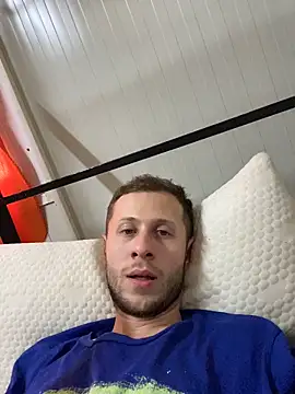 Snapshot of Gaypride chatting on November 23, 6:34 am Gaypride online show from November 23, 6:34 am