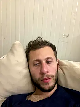 Snapshot of Gaypride chatting on November 3, 9:51 pm Gaypride online show from November 3, 9:51 pm