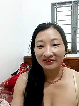 wees-lind online show from November 9, 12:36 am