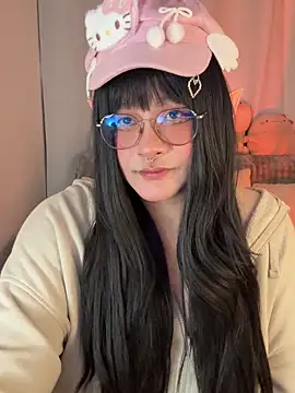 Snapshot of Omorimori chatting on March 3, 4:03 pm Omorimori online show from March 3, 4:03 pm