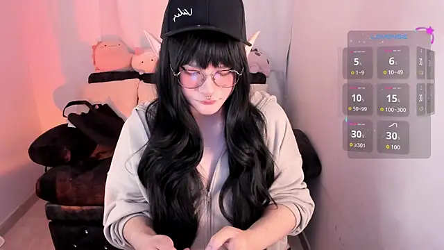 Snapshot of Omorimori chatting on February 11, 1:55 pm Omorimori online show from February 11, 1:55 pm