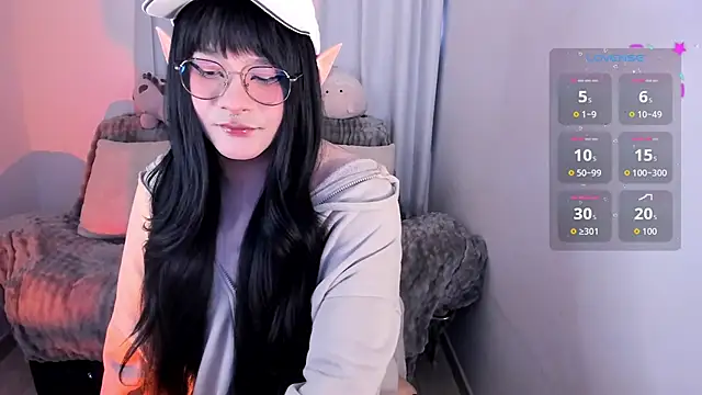 Snapshot of Omorimori chatting on February 5, 12:56 pm Omorimori online show from February 5, 12:56 pm