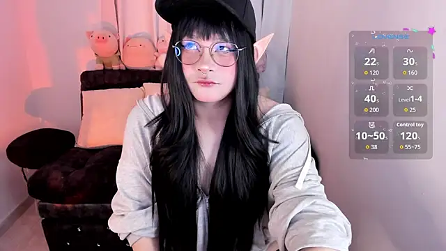 Snapshot of Omorimori chatting on February 17, 2:14 pm Omorimori online show from February 17, 2:14 pm