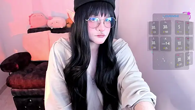 Snapshot of Omorimori chatting on February 13, 2:06 pm Omorimori online show from February 13, 2:06 pm