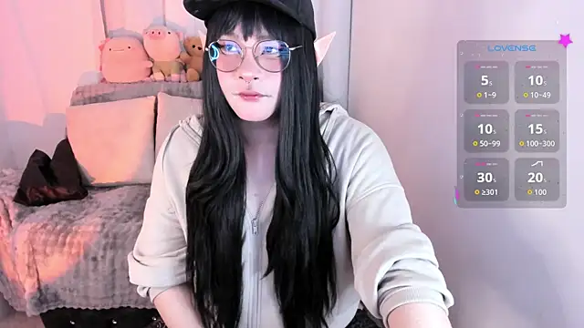 Snapshot of Omorimori chatting on February 23, 1:23 pm Omorimori online show from February 23, 1:23 pm