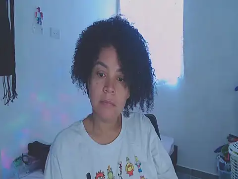 Snapshot of shayna_cute chatting on May 31, 8:09 pm shayna cute online show from May 31, 8:09 pm