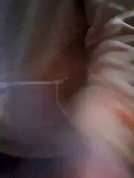 Snapshot of annifuck13 chatting on September 27, 11:11 pm annifuck13 online show from September 27, 11:11 pm