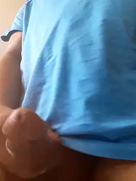 Snapshot of annifuck13 chatting on September 26, 12:23 pm annifuck13 online show from September 26, 12:23 pm