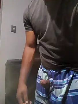 annifuck13 online show from December 1, 11:05 pm