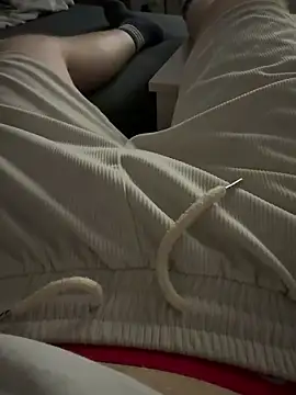 timtom19 online show from June 13, 8:07 pm