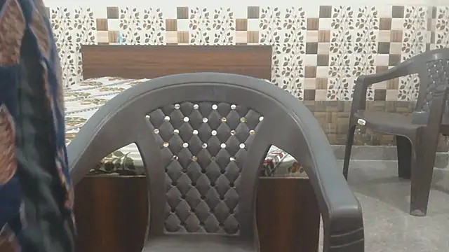 Snapshot of Sneha_lovely01 chatting on June 28, 3:40 pm Sneha lovely01 online show from June 28, 3:40 pm