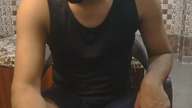 Snapshot of Sneha_lovely01 chatting on July 5, 4:58 pm Sneha lovely01 online show from July 5, 4:58 pm