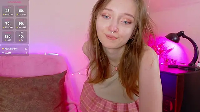 TinyMuse  online show from December 15, 3:51 pm