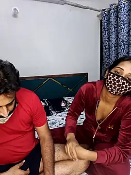 Snapshot of ITZ_GURU chatting on April 18, 7:07 pm ITZ GURU online show from April 18, 7:07 pm