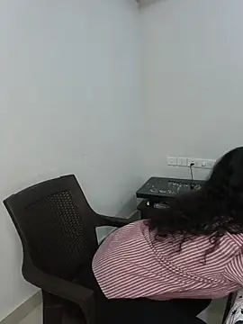 Snapshot of ITZ_GURU chatting on June 11, 3:31 pm ITZ GURU online show from June 11, 3:31 pm