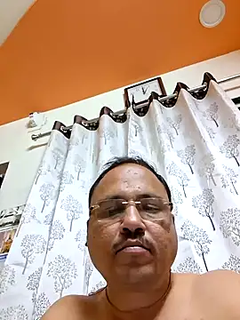 suraj696 online show from November 12, 7:29 pm