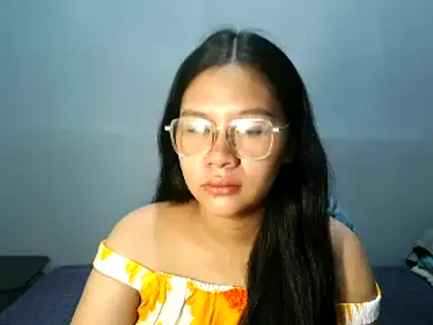 hotsexyreb online show from February 18, 4:10 am