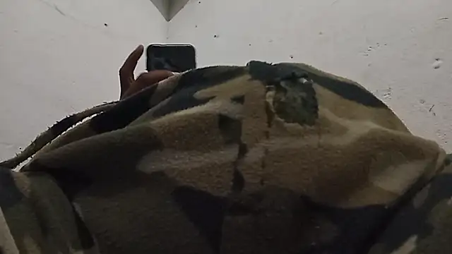 Snapshot of negrocomomisuerte chatting on November 26, 5:51 am negrocomomisuerte online show from November 26, 5:51 am