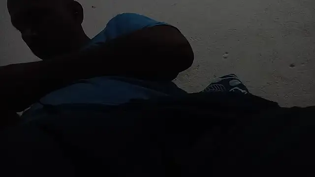 Snapshot of negrocomomisuerte chatting on November 30, 7:42 am negrocomomisuerte online show from November 30, 7:42 am