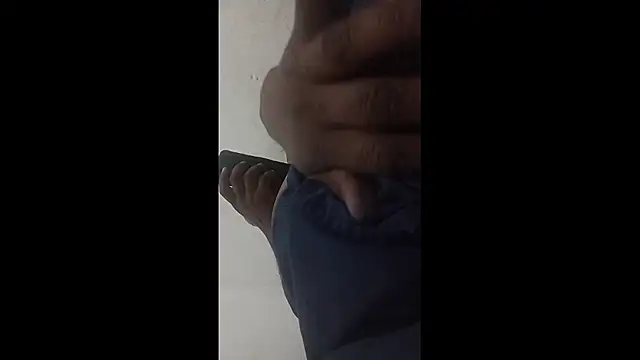 Snapshot of negrocomomisuerte chatting on November 25, 7:41 am negrocomomisuerte online show from November 25, 7:41 am