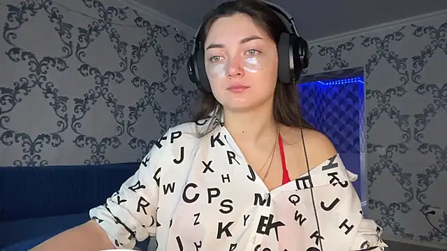 TwotyBright online show from January 17, 6:06 am