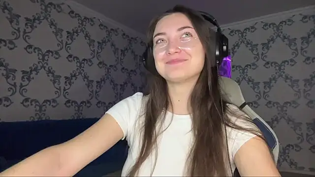 TwotyBright online show from January 10, 6:09 am