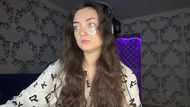 TwotyBright online show from January 11, 6:09 am