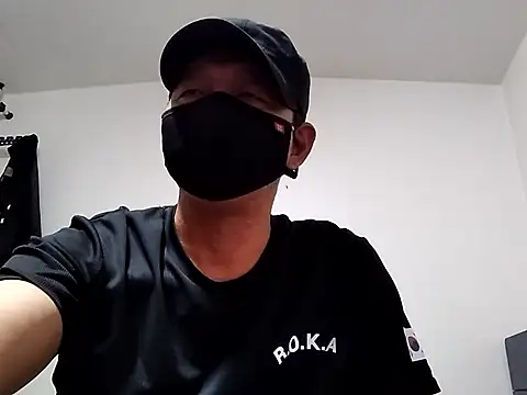 Snapshot of psh80 chatting on November 8, 12:31 pm psh80 online show from November 8, 12:31 pm