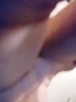 m8je online show from November 17, 10:14 pm