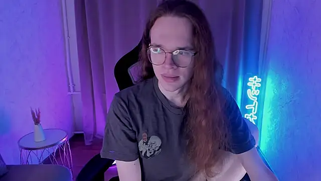 Mark Glover online show from December 3, 10:14 am