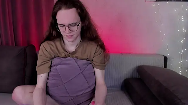 Mark Glover online show from November 17, 10:19 am