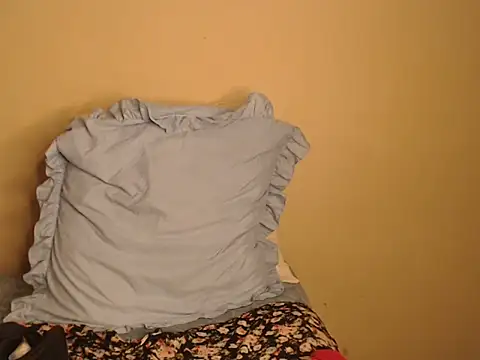 SexyLipss  online show from November 5, 7:50 pm