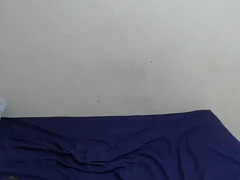 Snapshot of SexyLipss_ chatting on February 27, 2:56 am SexyLipss online show from February 27, 2:56 am