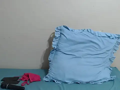 SexyLipss  online show from March 10, 6:56 pm