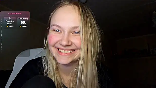 KarinRobertson online show from February 27, 4:07 pm