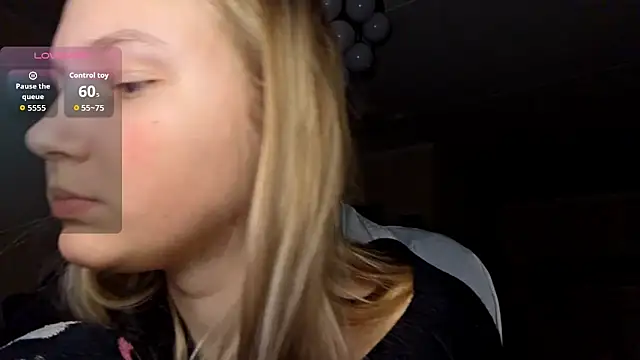 KarinRobertson online show from February 24, 4:08 pm