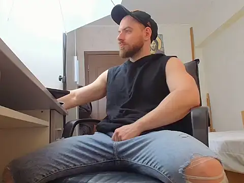 Ryanstone  online show from March 9, 5:55 am