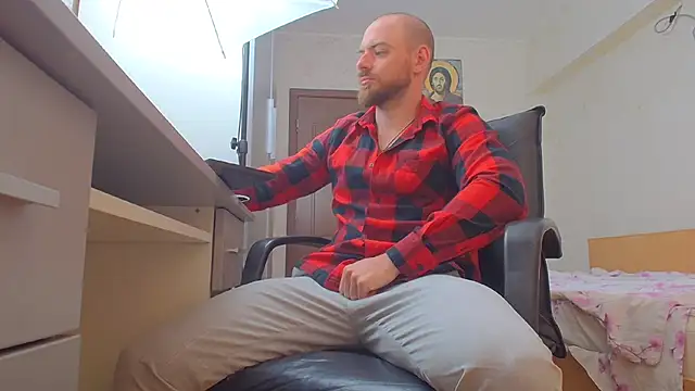 Ryanstone  online show from April 27, 4:32 am