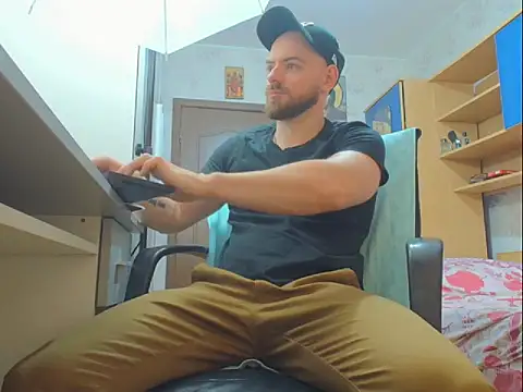 Ryanstone  online show from January 10, 5:36 am