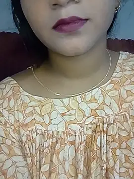 Snapshot of Neha533 chatting on June 3, 7:07 pm Neha533 online show from June 3, 7:07 pm