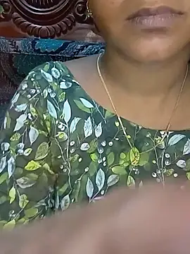 Snapshot of Neha533 chatting on June 30, 7:14 pm Neha533 online show from June 30, 7:14 pm